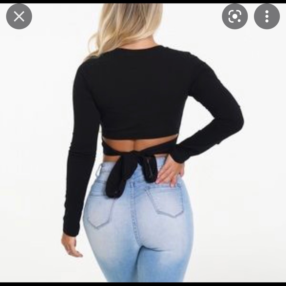 NVGTN Crop Top